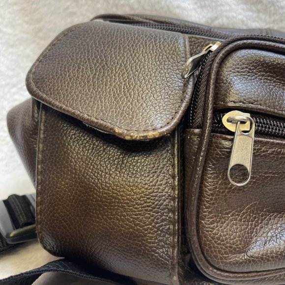 Chocolate Brown Adjustable Fanny Pack Lots Of Pockets‎ - Picture 5 of 7